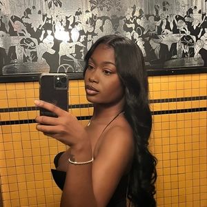 Meet your Posher, Serinna